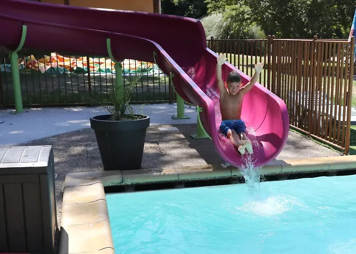 Flower Les Mijeannes 3* Rieux-de-Pelleport