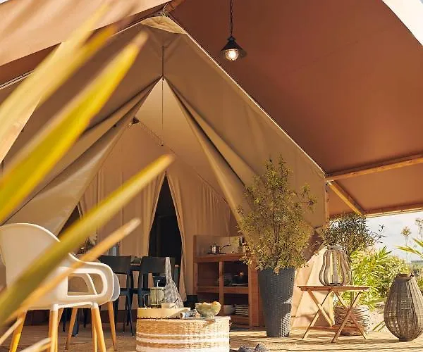 Flower Les Mijeannes 3* Rieux-de-Pelleport