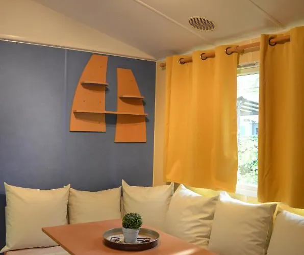 Flower Les Mijeannes 3*