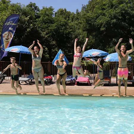 Кемпинг Flower Les Mijeannes 3*