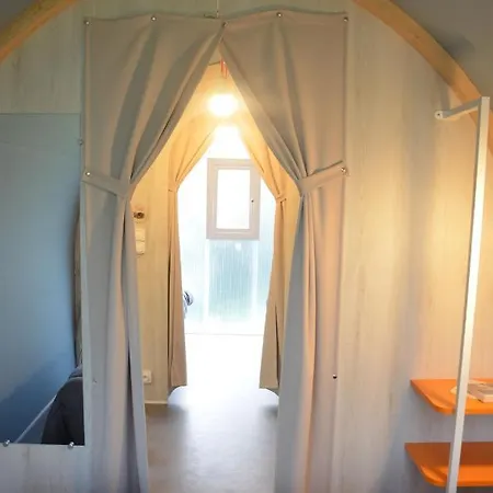 Кемпинг Flower Les Mijeannes 3*