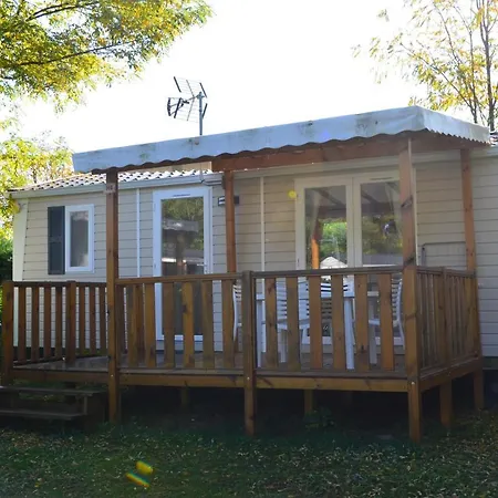 Flower Camping Les Mijeannes 캠프장 Rieux-de-Pelleport