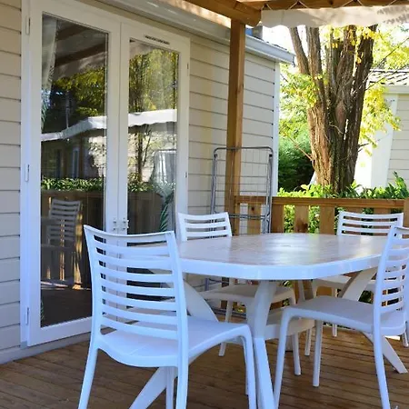 Кемпинг Flower Les Mijeannes Rieux-de-Pelleport