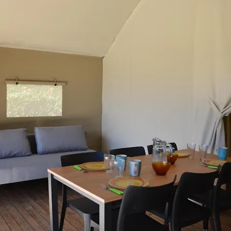 Flower Les Mijeannes