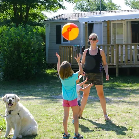 Flower Les Mijeannes Кемпинг Rieux-de-Pelleport